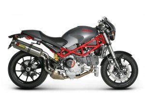 AKRAPOVIC + tube titane + cache carbone H + S